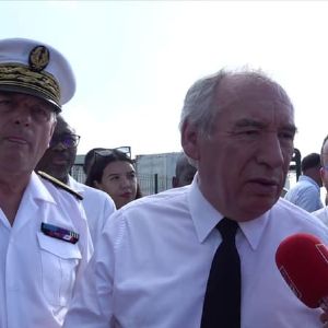 Cyclone Chido : Bayrou dévoile le plan "Mayotte debout" pour des actions concrètes