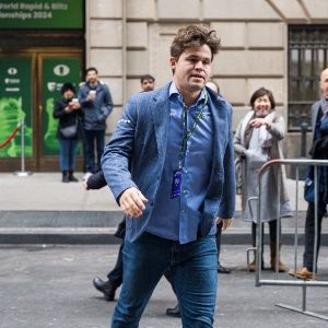 Le scandale du jean : Magnus Carlsen exclu des championnats du monde d'échecs