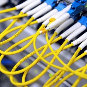 "Réseau fibre optique : TDF cède à un fonds néerlandais, une transaction d'un milliard d'euros"