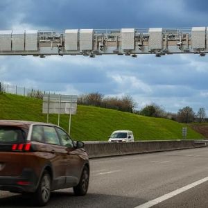 "Scandale : les sociétés de location de véhicules submergées par les amendes sur les autoroutes à péage en flux libre"