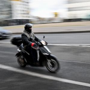 "Explosion des demandes : les contrôles techniques des deux-roues dès janvier provoquent une vague de mécontentement"