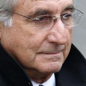 "Incroyable : Les victimes de Bernie Madoff remboursées grâce à un fonds gouvernemental !"