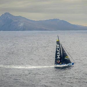 "Incroyable réveillon pour les marins du Vendée Globe : douches, lyophilisés et appels à la famille"