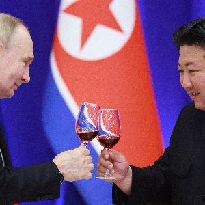 "Kim-Jong Un envoie des vœux chaleureux à son « cher ami » Vladimir Poutine"