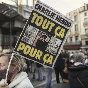 "Numéro spécial de Charlie Hebdo : une édition commémorative pour les 10 ans des attentats de janvier 2015"