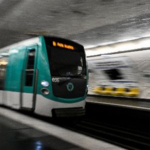 "TOUT SAVOIR sur les transports pour le Réveillon du Nouvel An à Paris!"