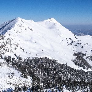 "Drame dans les Pyrénées : des chutes mortelles entraînent des mesures d'interdiction d'accès"