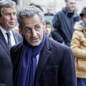 "Incroyable : comment Nicolas Sarkozy a réussi à s'échapper au Seychelles malgré sa condamnation"