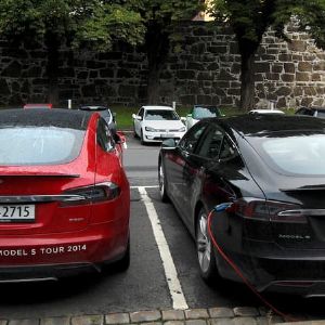 "Incroyable : presque 9 voitures sur 10 vendues en Norvège étaient électriques en 2024 !"