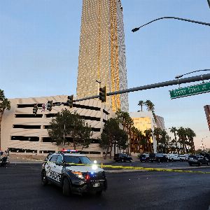 "Révélations sur l'homme décédé dans l'explosion du Cybertruck Tesla à Las Vegas"