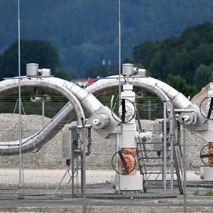 "Slovaquie : menaces de représailles suite à la fin des flux de gaz via l'Ukraine"