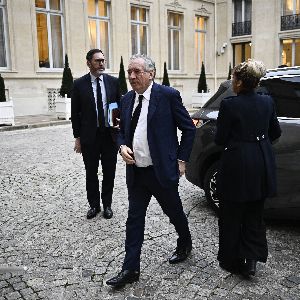 "Les coulisses du Premier Conseil des ministres de Bayrou, la résistance du président coréen à son arrestation et la diplomatie franco-allemande en Syrie : les points chauds de l'actualité ce vendredi matin"