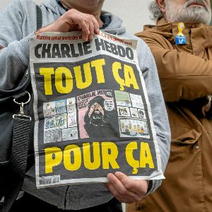 "Révélations exclusives : Charlie Hebdo prépare un numéro spécial à l'occasion des 10 ans de l'attentat du 7 janvier"