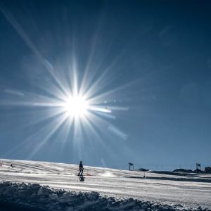 "Scandale au ski : tarif du parking à 30€ aux Deux-Alpes, les vacanciers protestent"