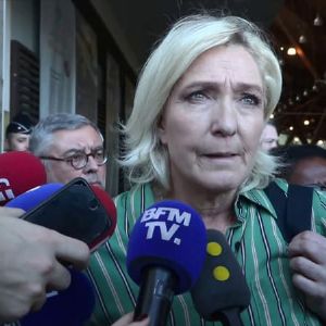 "Alerte : Marine Le Pen à Mayotte réclame des actions concrètes pour tenir les promesses envers les Mahorais"