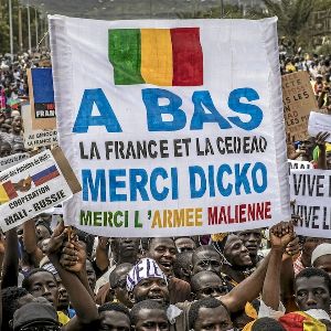 "Drame en Afrique de l'Ouest : Trois pays quittent la Cedeao"