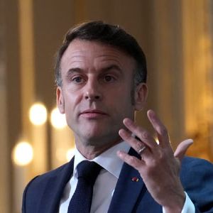 Emmanuel Macron scandalisé par la détention de l'écrivain Boualem Sansal en Algérie