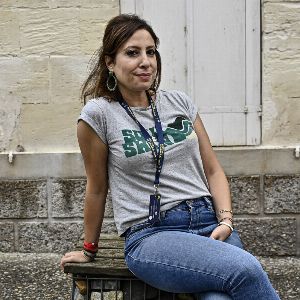 "Léa Salamé : des révélations croustillantes sur France Inter avec Vincent Dedienne"