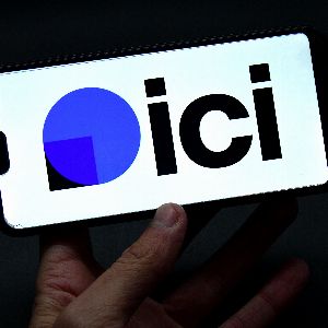 Nouveau nom "Ici" pour les radios France Bleu : un changement majeur dans le paysage radiophonique français