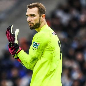 "Transfert Choc : Pau Lopez vers un duo avec le RC Lens, Samba en partance ?"