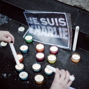 "10 ans après l'attentat de Charlie Hebdo : retour sur une décennie marquante"