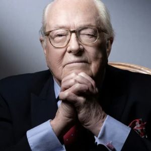 "Décès de Jean-Marie Le Pen : l'extrême droite française perd une figure emblématique à 96 ans"