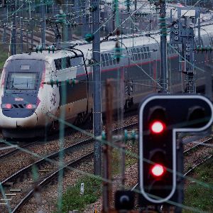 "Incroyable augmentation des prix des billets de TGV en 2023 !"