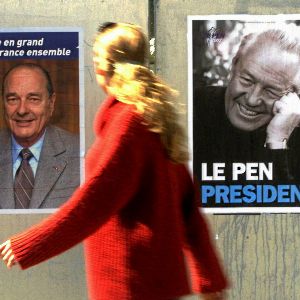 "La montée spectaculaire de Jean-Marie Le Pen au Front National : une ascension politique inattendue"