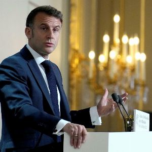 "Le plan ambitieux de Macron pour contrer l'islamisme : un musée-mémorial républicain"