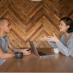 "Ne ratez pas ces conseils pour soutenir un partenaire en situation d'impuissance"