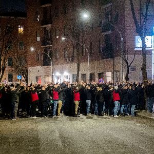 "Défilé néofasciste à Rome : des Français parmi les militants d'extrême droite"