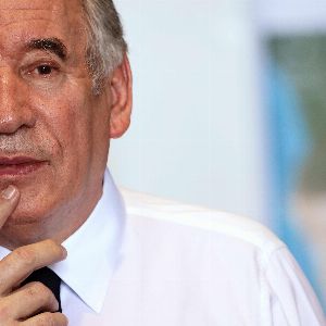 "François Bayrou dévoile les réelles motivations derrière ses propos sur Jean-Marie Le Pen et suscite la controverse"