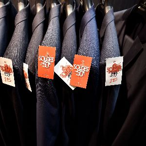 "Les secrets des soldes : pourquoi le vrai prix d'un produit reste insaisissable ?"