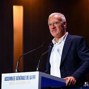 "Révélation choc de Didier Deschamps : fin de règne imminent pour le sélectionneur emblématique des Bleus"