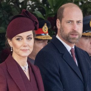 "Révélations sur la rencontre inoubliable de Kate et William : une amie dévoile les coulisses de leur histoire d'amour"