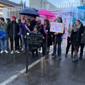 "Scandale au collège Gisèle-Halimi : enseignants en colère et mobilisés à Ivry-sur-Seine !"