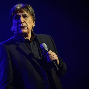 "Serge Lama endeuillé par la disparition de Gilles Dreu, une légende de la chanson"