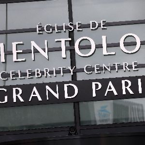 "Alerte : campagne de recrutement de l'Église de scientologie sur les réseaux sociaux !"