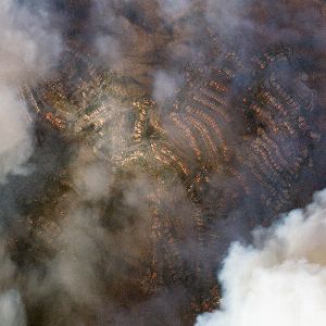 "Alerte incendie à Los Angeles : découvrez les cartes montrant l'ampleur des dégâts"