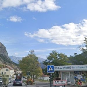 "Confusions évitées : Rousset devient Rousset-Serre-Ponçon dans les Hautes-Alpes"