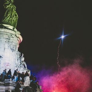 "Découvrez le témoignage fort de Nadir Dendoune sur la mort de Jean-Marie Le Pen"