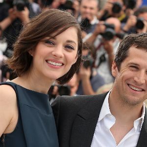 Guillaume Canet victime d'une fan érotomane de Marion Cotillard : révélations choquantes !