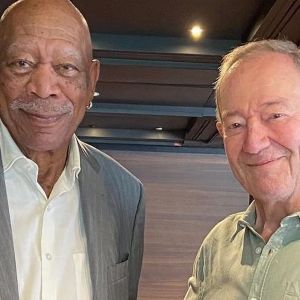 "Morgan Freeman pleure la perte de son doubleur français, Benoît Allemane, décédé à 82 ans"