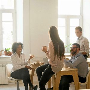 "Pourquoi envoyer ses vœux à ses collègues est-il si important ?"