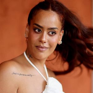 Amel Bent : les révélations choc de son ancien danseur !