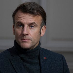 "Brigitte Macron révèle l'état émotionnel d'Emmanuel Macron : un témoignage bouleversant"