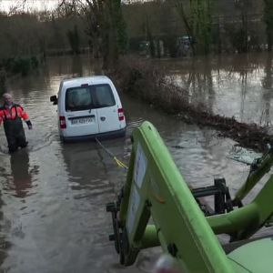 "Des habitants des Deux-Sèvres pris au dépourvu par les crues !"