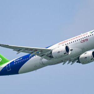 "Incroyable : le rival chinois du Boeing 737, le Comac C919, nouvelle menace pour Airbus?"