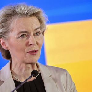 "L'UE débloque 3 milliards d'euros des actifs russes gelés pour l'Ukraine"