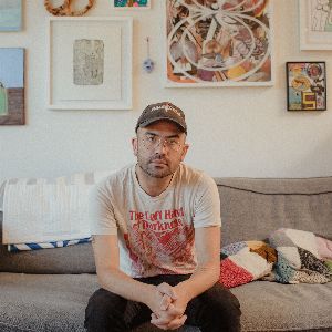 "Rencontre inédite avec le dessinateur Michael DeForge : quand la mélancolie devient foyer"